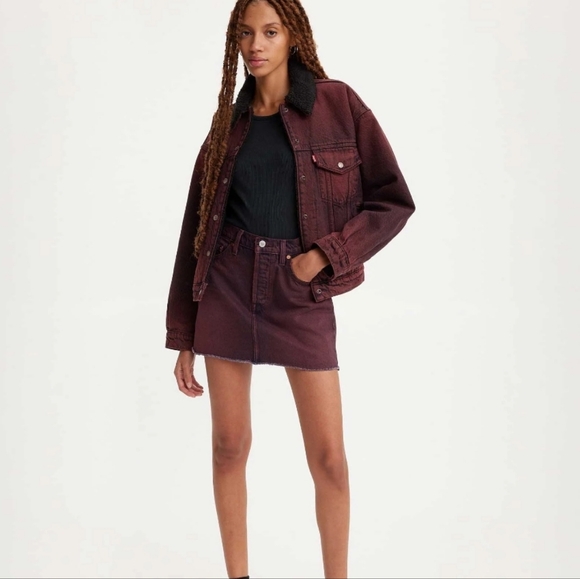 Levi's Burgundy Icon Skirt Size 30 - Picture 1 of 11